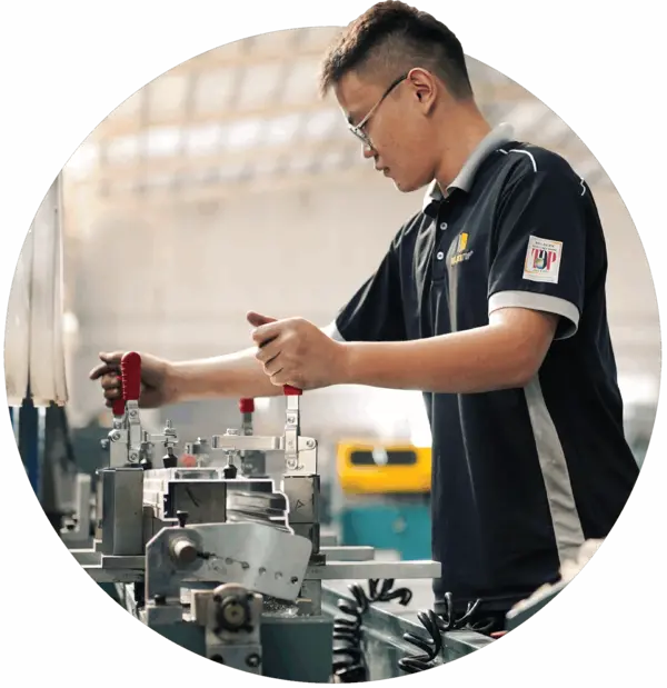 GoldenTop Security Door Supplier Based In Klang